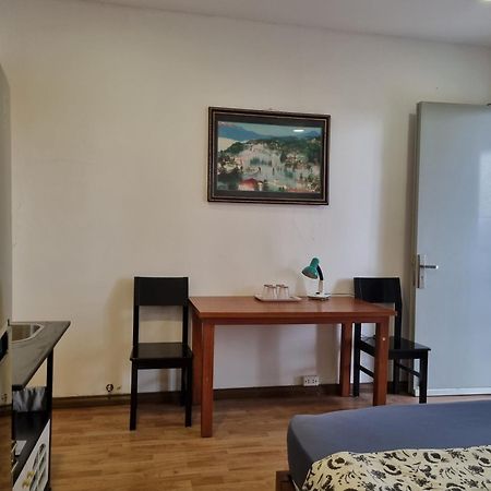 Best Price Ho Guom Apartments For Long Stay Hanoi Exteriör bild
